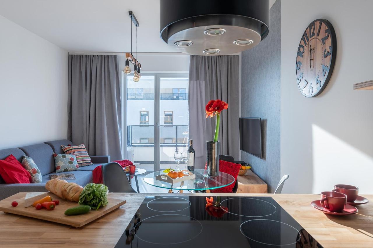 P&O Serviced Apartments Group Komputerowa Varşovia Exterior foto